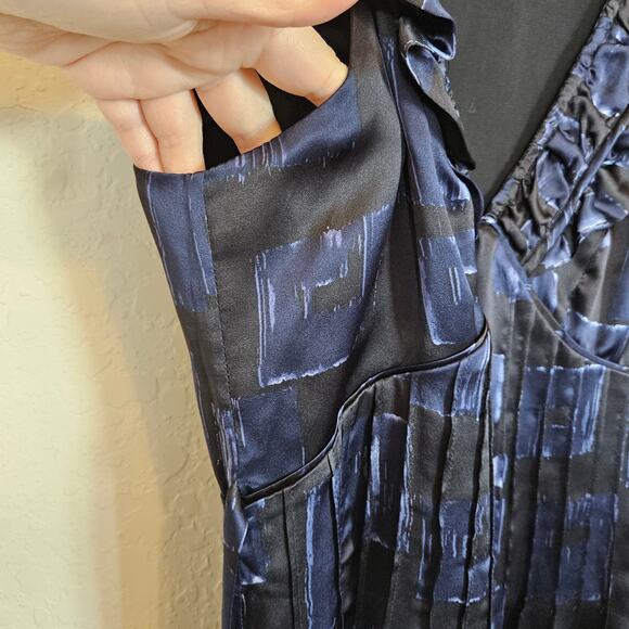Ted Baker Silk V Neck Sheath Dress Black Blue Print Womens 4 - Picture 6 of 11